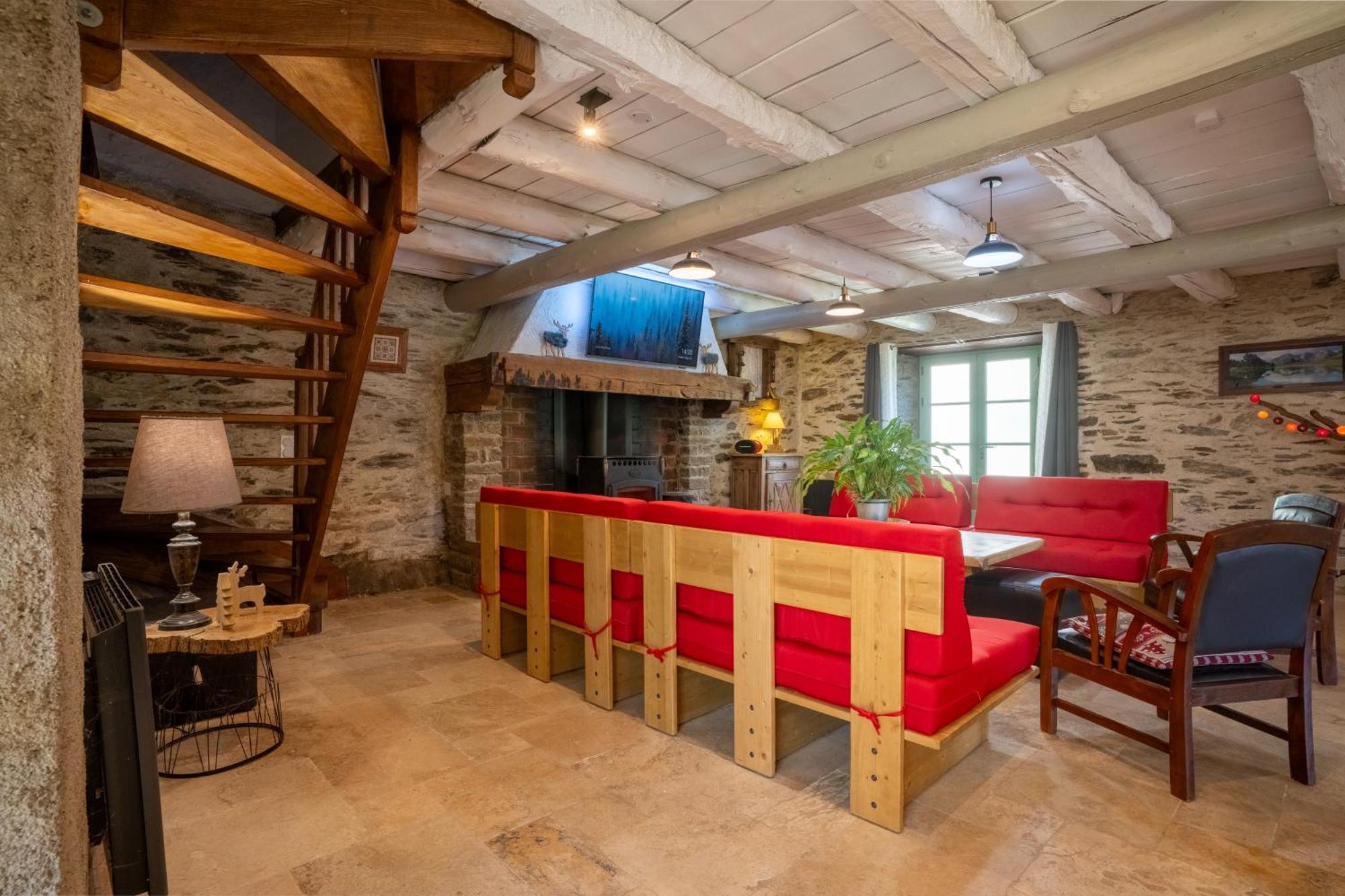 Grange Renovee En Gite/Maison/Chalet Arreau Zewnętrze zdjęcie