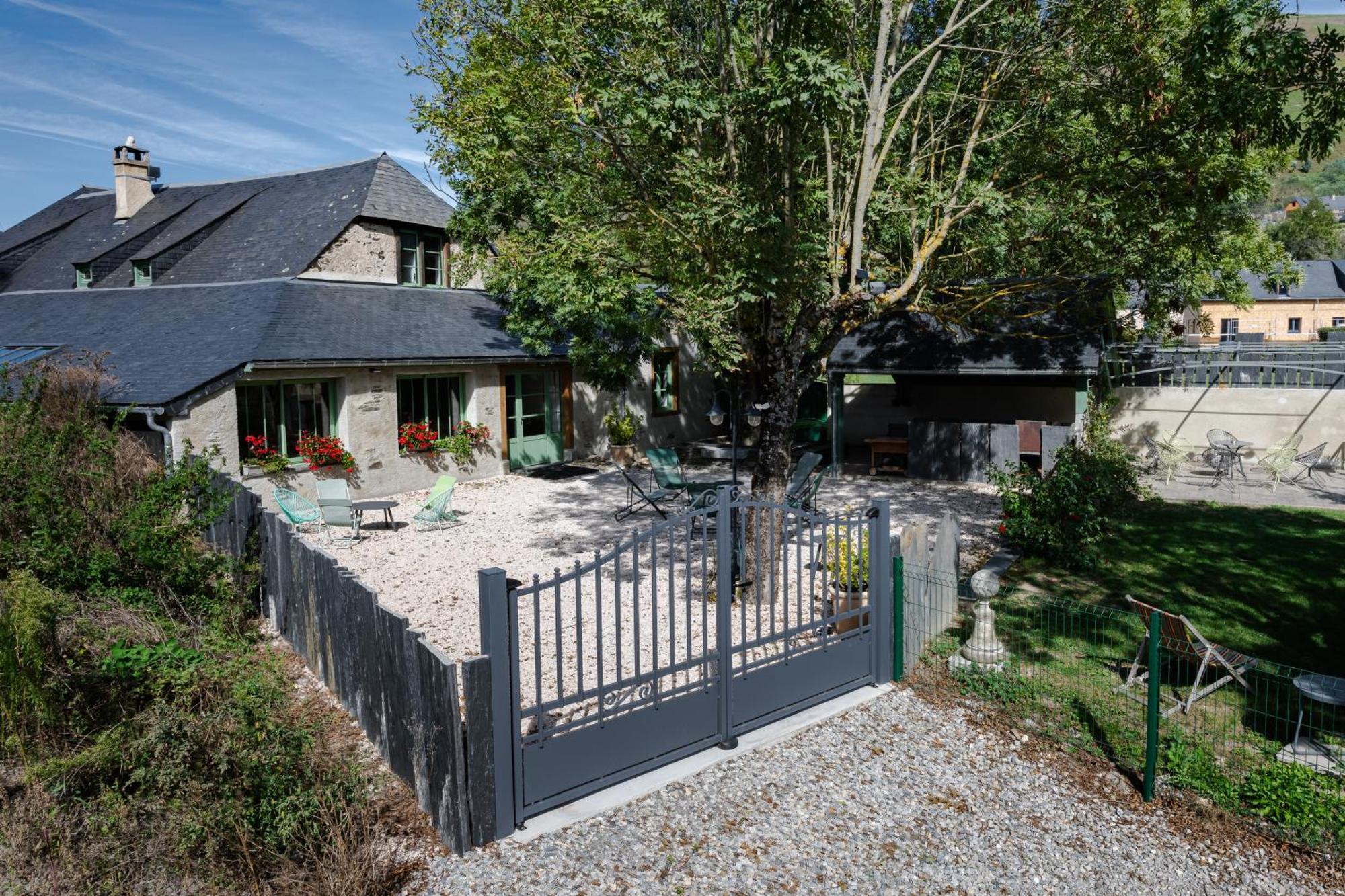 Grange Renovee En Gite/Maison/Chalet Arreau Zewnętrze zdjęcie